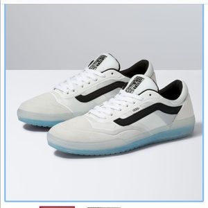 Vans AVE PRO - never been skated